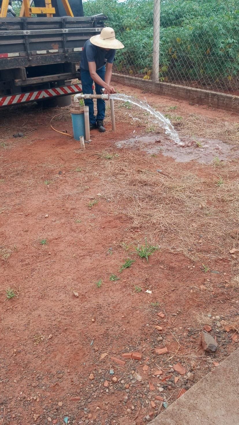 Prefeitura de Santa Fé Resolve Problema de Abastecimento na Vila Rural